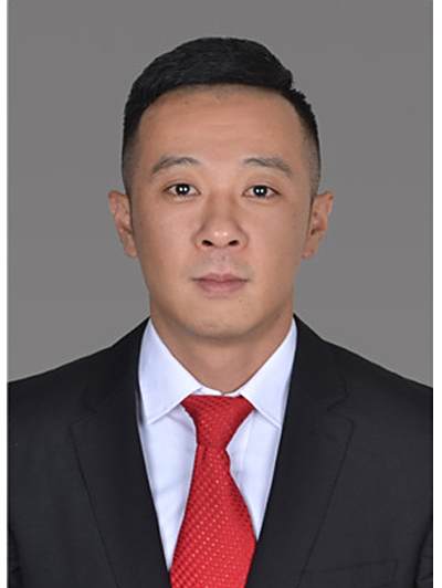 管禹龍