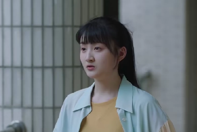 李露(環保題材電視劇《江河之上》中的角色) 李露(環保題材電視劇《江河之上》中的角色)
