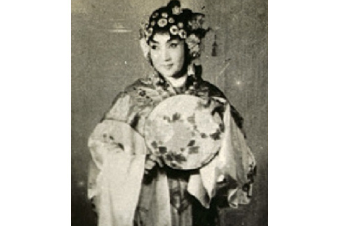 張畹秋 張畹秋