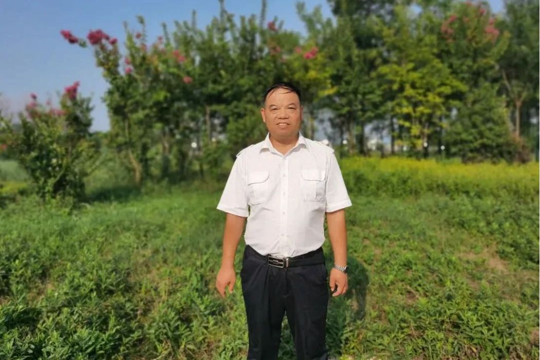 閆永(江蘇省徐州市豐縣趙莊鎮鹿灣村村民) 閆永(江蘇省徐州市豐縣趙莊鎮鹿灣村村民)