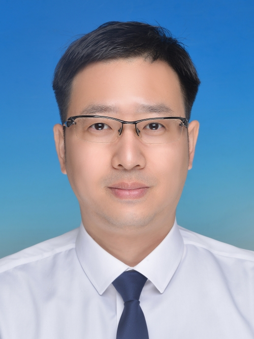 嚴立(浙江省龍港市人民政府副市長) 嚴立(浙江省龍港市人民政府副市長)