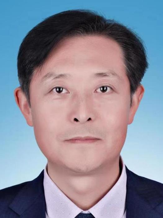 范壽昌(山東省青島市李滄區教體局黨組成員、副局長) 范壽昌(山東省青島市李滄區教體局黨組成員、副局長)