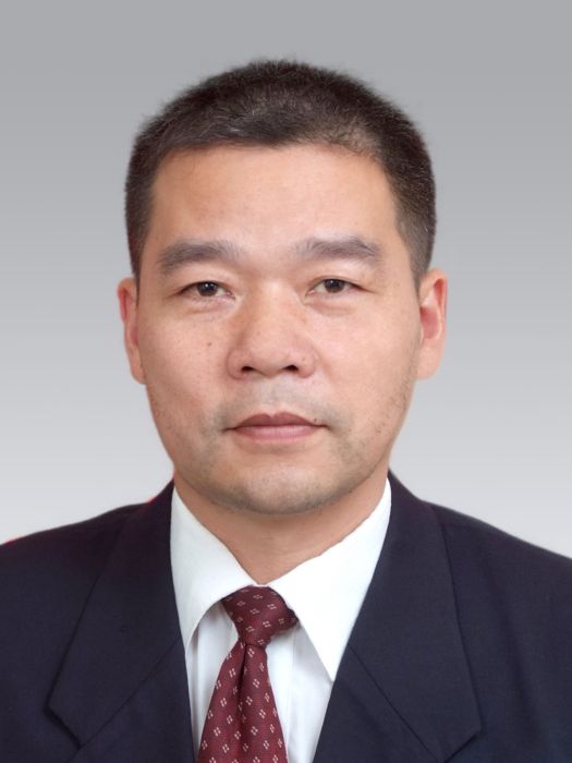 王利榮(浙江省湖州市長興縣商務局黨委委員、縣貿促會專職副會長) 王利榮(浙江省湖州市長興縣商務局黨委委員、縣貿促會專職副會長)