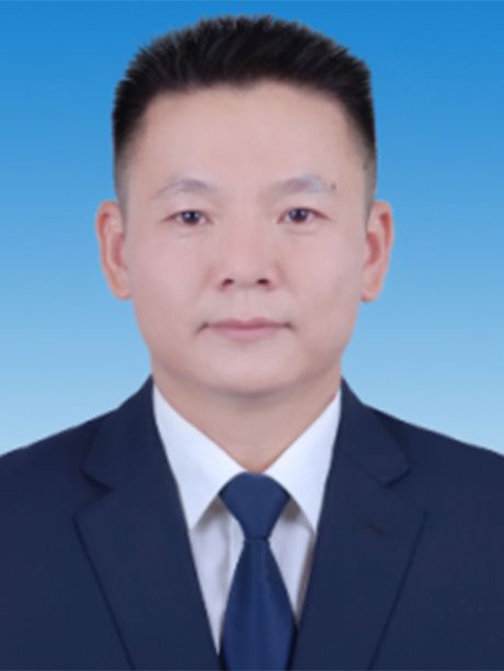 黃磊(雲南省西雙版納州勐臘縣委副書記、縣長,雲南勐臘(磨憨)重點開發開放試驗區黨工委副書記、管委會副主任) 黃磊(雲南省西雙版納州勐臘縣委副書記、縣長,雲南勐臘(磨憨)重點開發開放試驗區黨工委副書記、管委會副主任)