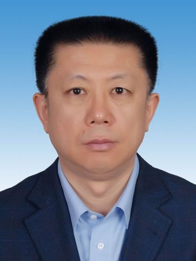 王樹林(山東省龍口市審計局黨組書記、局長,三級調研員) 王樹林(山東省龍口市審計局黨組書記、局長,三級調研員)