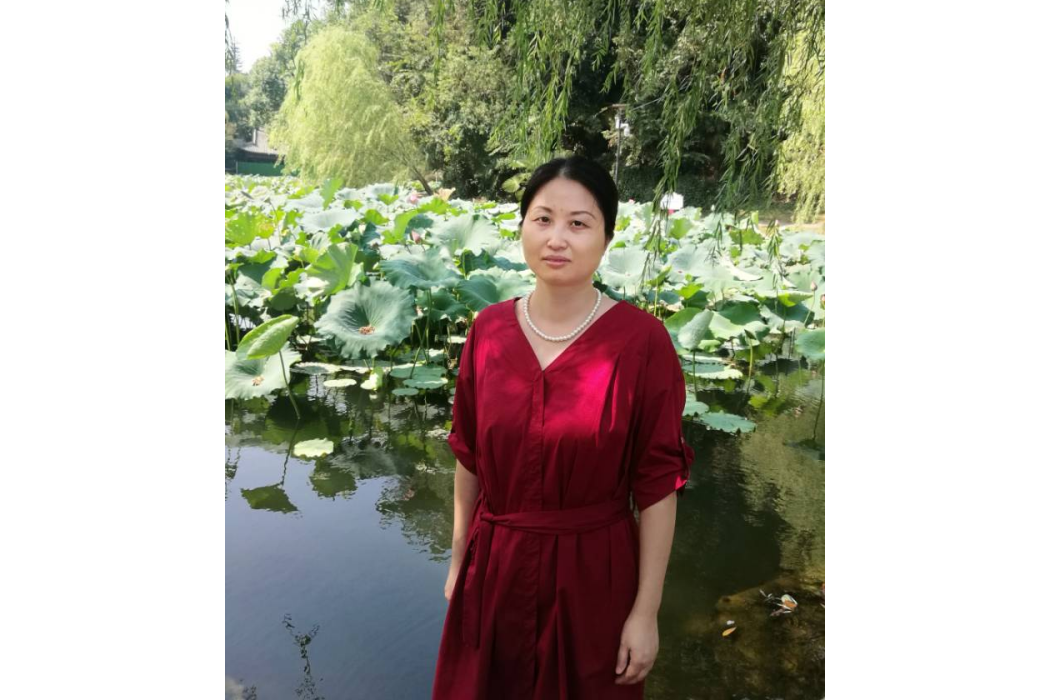 黃燕妮(湖北師範大學文學院古代漢語教研室教師) 黃燕妮(湖北師範大學文學院古代漢語教研室教師)