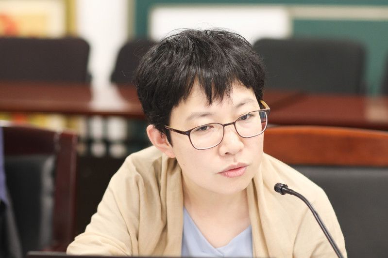 才清華 才清華