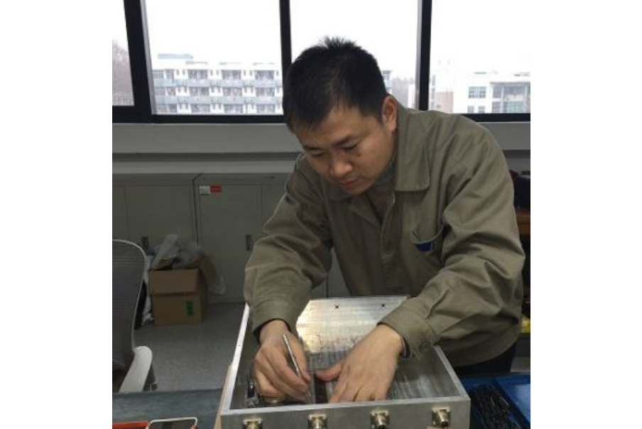 傅祥(南京熊貓漢達科技有限公司高級技師) 傅祥(南京熊貓漢達科技有限公司高級技師)