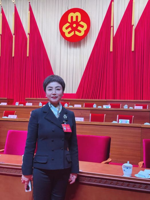 趙影(遼寧省盤錦市雙台子區建設街道黨工委書記) 趙影(遼寧省盤錦市雙台子區建設街道黨工委書記)