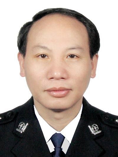 肖國清(湖南省邵陽市公安局黨委副書記、常務副局長) 肖國清(湖南省邵陽市公安局黨委副書記、常務副局長)