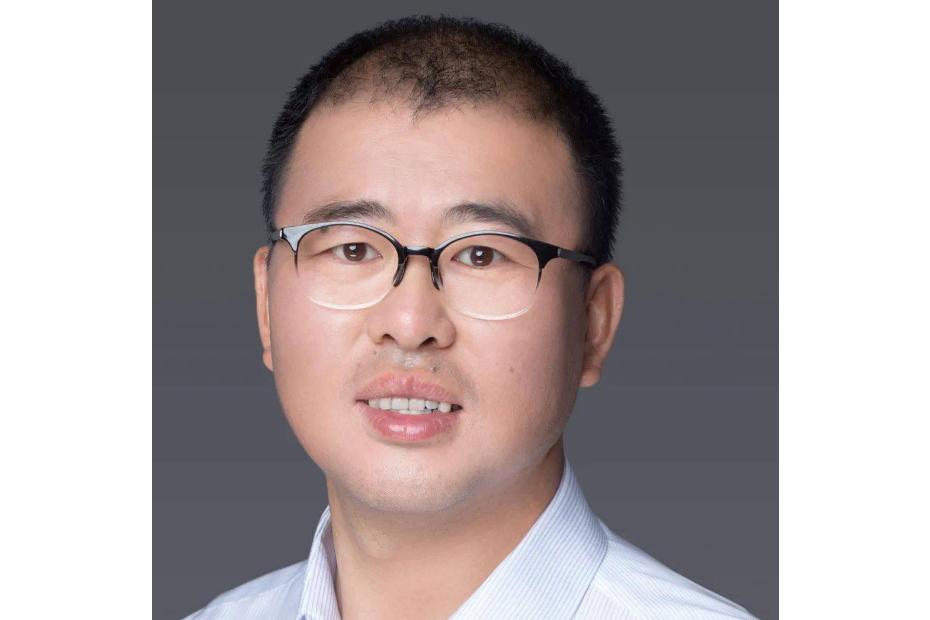 王飛(兩江投資集團黨委委員、副總經理，兩江協同創新區公司董事長)