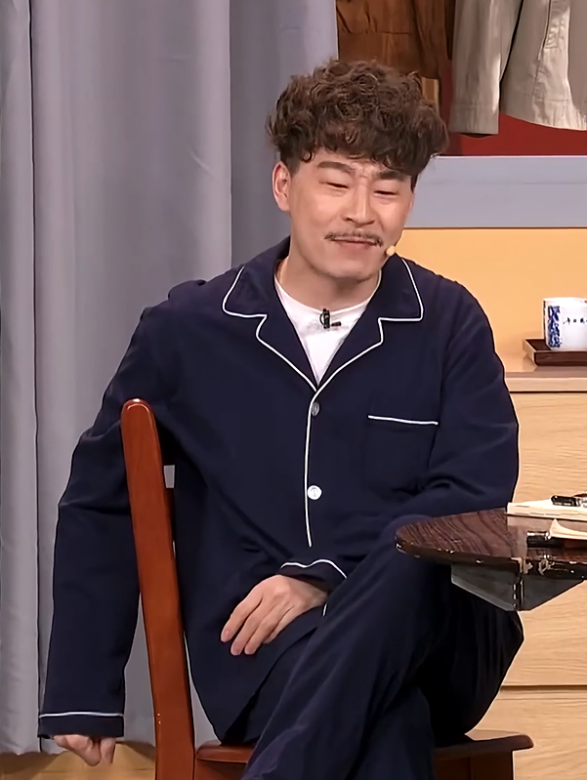 小明一家
