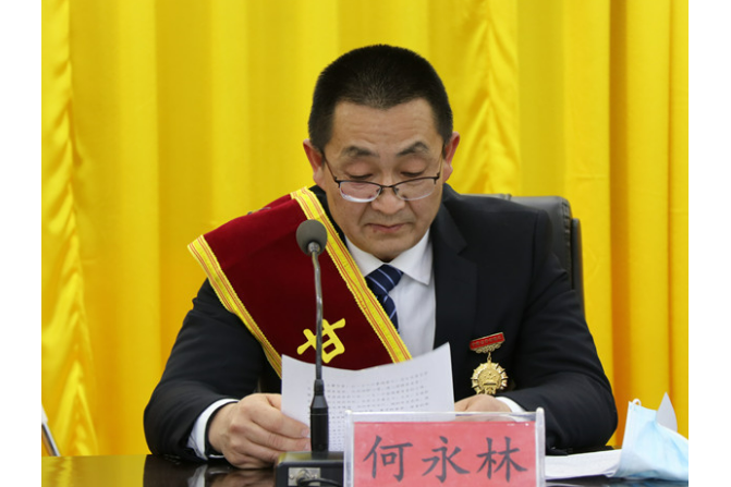 何永林(甘肅省白銀監獄職工,2020年甘肅省勞動模範。) 何永林(甘肅省白銀監獄職工,2020年甘肅省勞動模範。)
