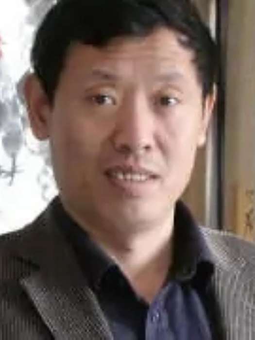 陳文登 陳文登