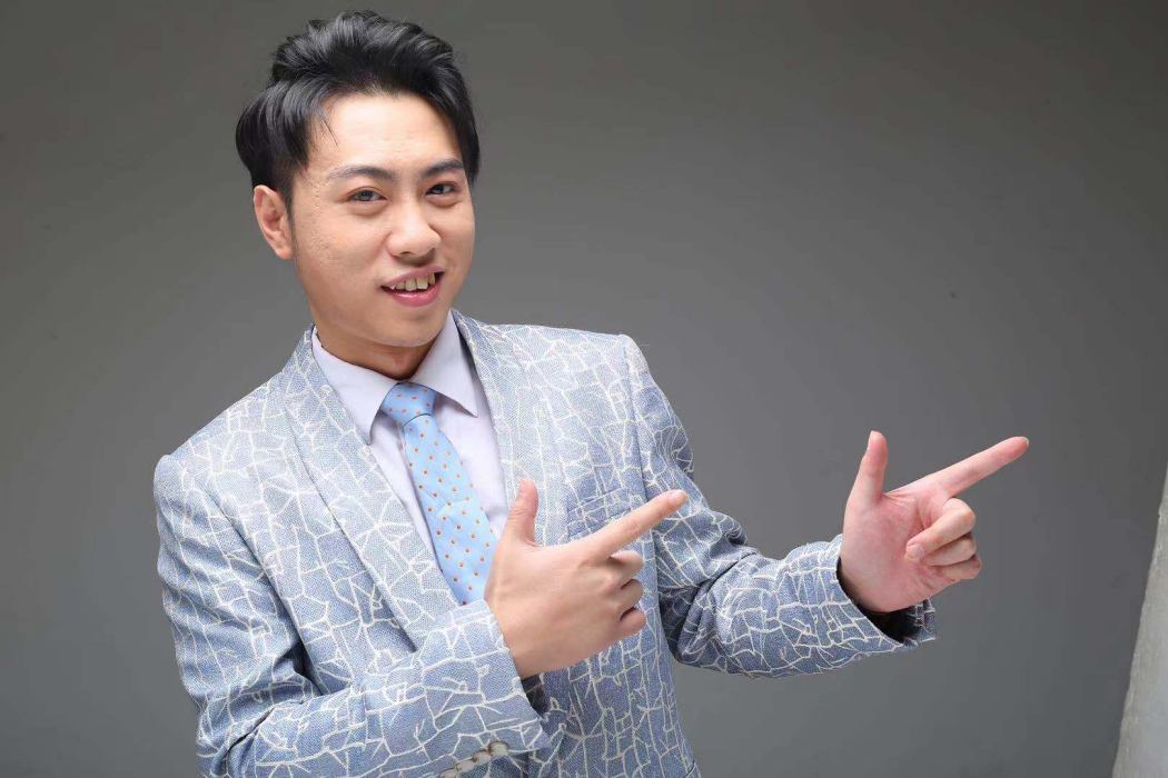 孟慶翔(小品演員) 孟慶翔(小品演員)