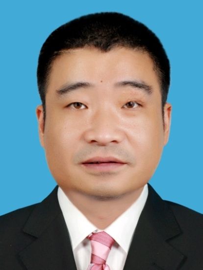 陳賢富(浙江省寧波市鄞州區經濟和信息化局原黨委書記、局長,寧波市鄞州區工業全域治理辦公室主任) 陳賢富(浙江省寧波市鄞州區經濟和信息化局原黨委書記、局長,寧波市鄞州區工業全域治理辦公室主任)
