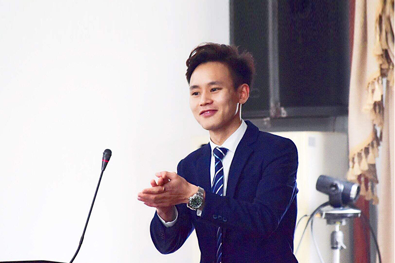 游松林 游松林