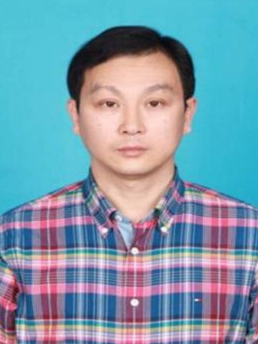 姜浩(浙江省龍泉市交通運輸局黨組成員、總工程師) 姜浩(浙江省龍泉市交通運輸局黨組成員、總工程師)