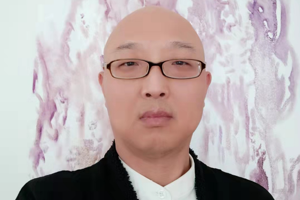 李亞平(中國吉林籍畫家) 李亞平(中國吉林籍畫家)