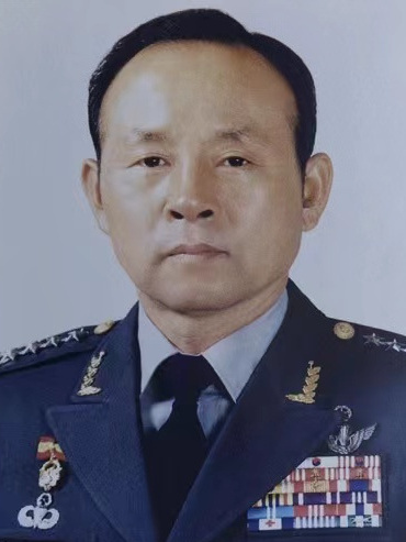李鎮三 李鎮三