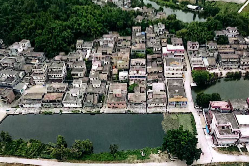 舊屋村(廣東省江門市開平市赤坎鎮塘美行政村下轄自然村) 舊屋村(廣東省江門市開平市赤坎鎮塘美行政村下轄自然村)