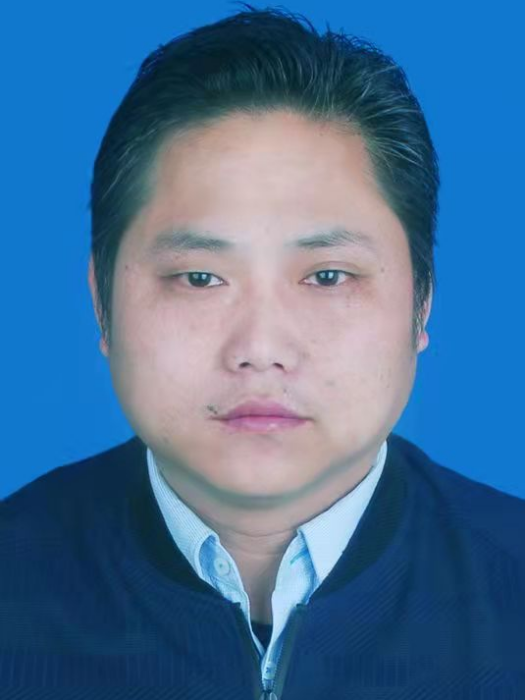 楊慶(景德鎮市珠山區竟成鎮小港咀村黨支部書記) 楊慶(景德鎮市珠山區竟成鎮小港咀村黨支部書記)