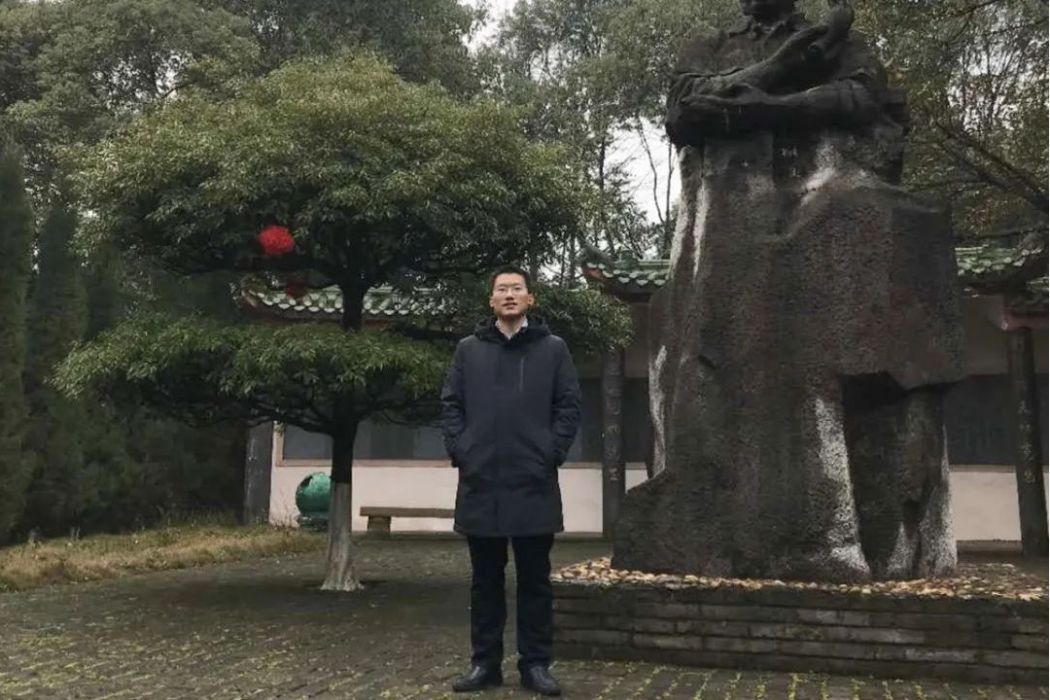李成(南昌市中級人民法院刑事審判第二庭副庭長)