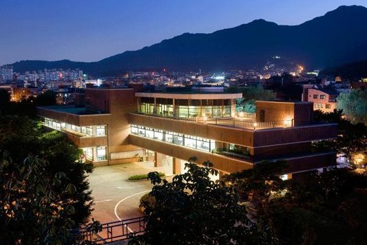 韓國德成女子大學