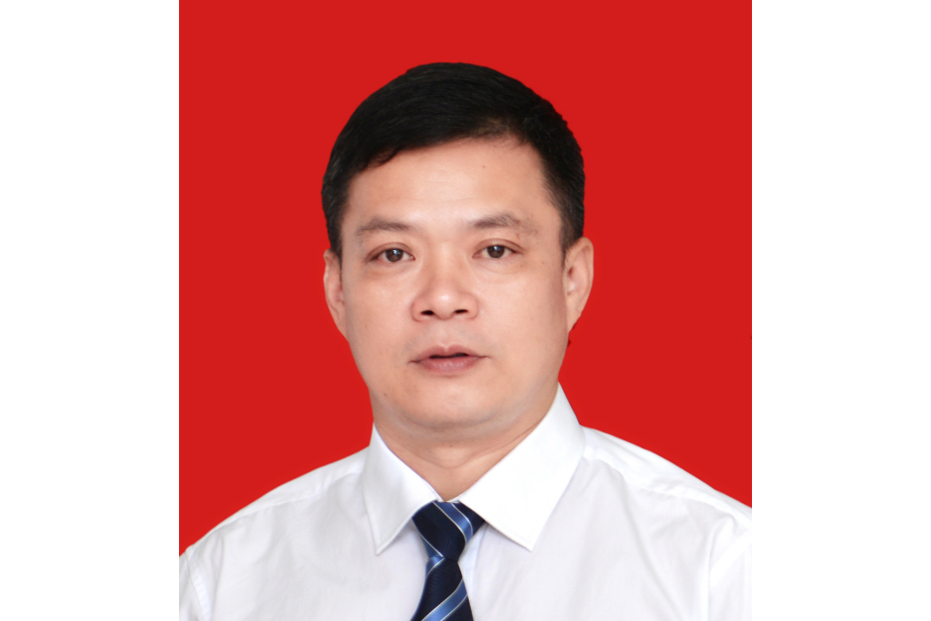 李德祥(湖南省長沙市雨花區洞井街道黨工委副書記) 李德祥(湖南省長沙市雨花區洞井街道黨工委副書記)