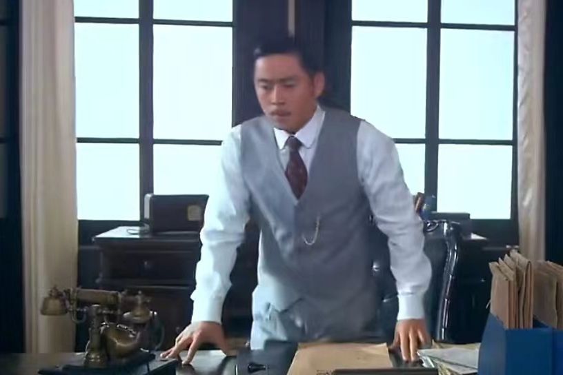 袁子林(年代劇《九河入海》中的角色) 袁子林(年代劇《九河入海》中的角色)