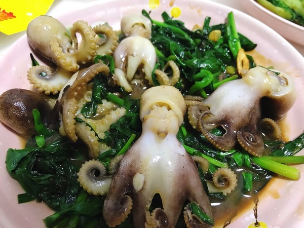 章魚須炒韭菜