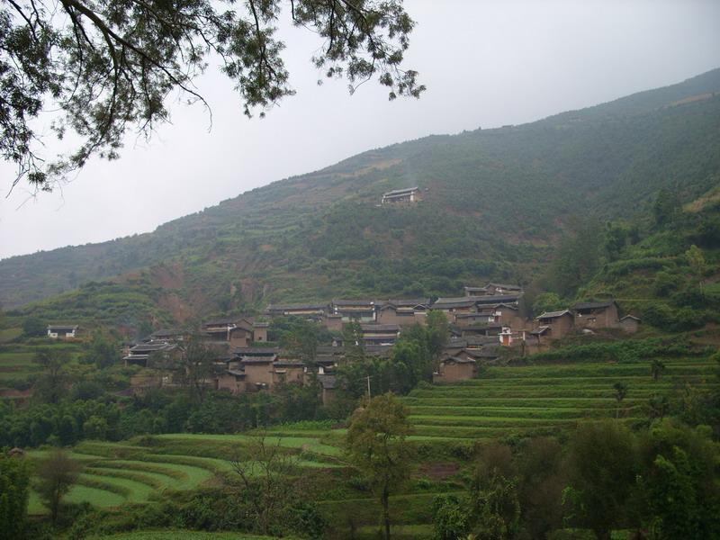 立碑簸村 立碑簸村