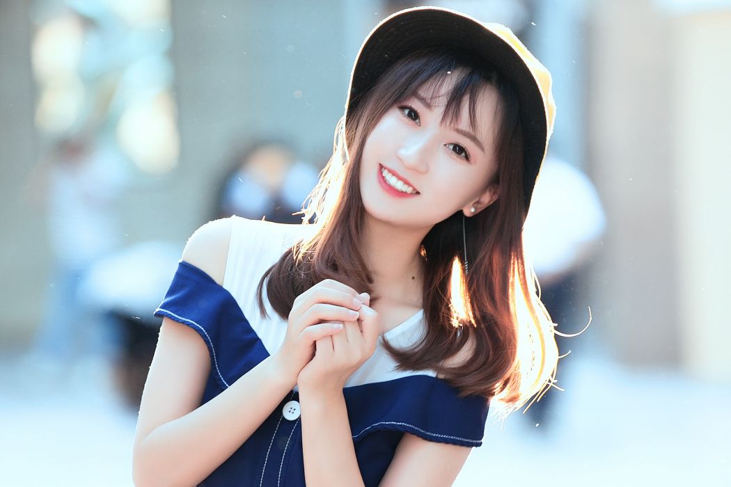 譚珂(中國內地女演員) 譚珂(中國內地女演員)
