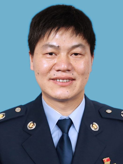 董濤(寧波市奉化區稅務局黨委委員、副局長) 董濤(寧波市奉化區稅務局黨委委員、副局長)