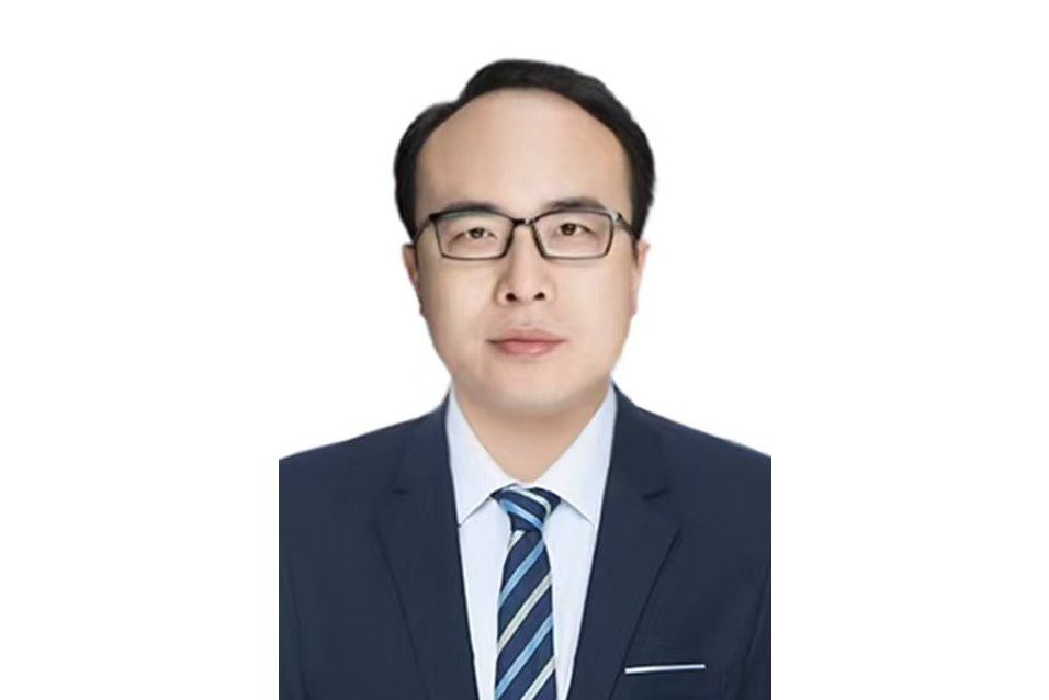 馬春輝(復旦大學附屬中山醫院骨科主任醫師)