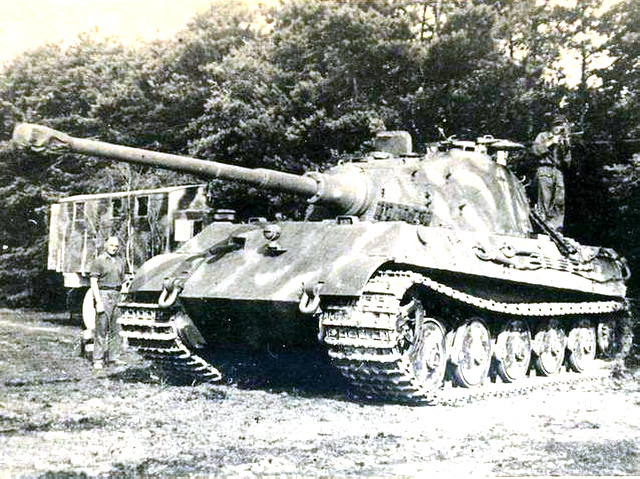 德國虎王式重型坦克