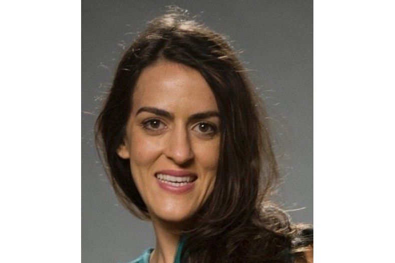Luciana Paes Luciana Paes