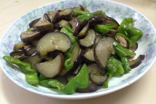 茄子炒青蒜 茄子炒青蒜
