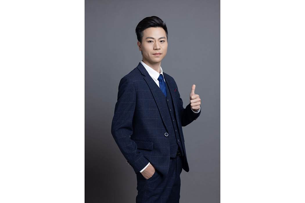 姜宇(陰米傳統手工製作技藝傳承人) 姜宇(陰米傳統手工製作技藝傳承人)