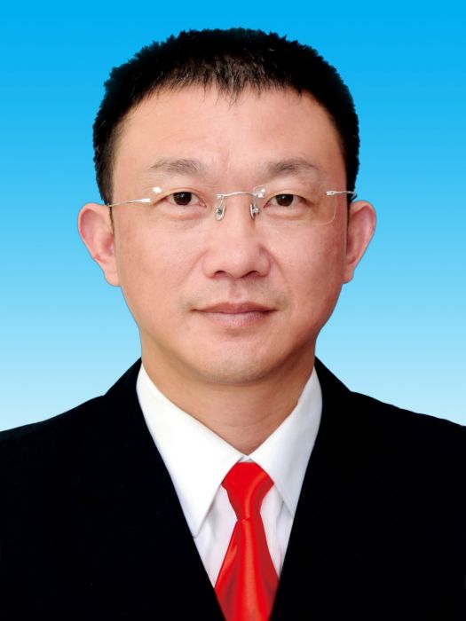 潘力(四川省綿陽市鹽亭縣委常委、統戰部部長、總工會主席) 潘力(四川省綿陽市鹽亭縣委常委、統戰部部長、總工會主席)