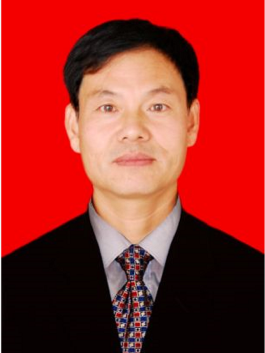 鄭亮(安徽淮北市退役軍人事務局原副局長) 鄭亮(安徽淮北市退役軍人事務局原副局長)