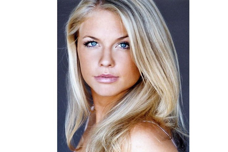 米歇爾·皮爾斯(Michelle Pierce) 米歇爾·皮爾斯(Michelle Pierce)