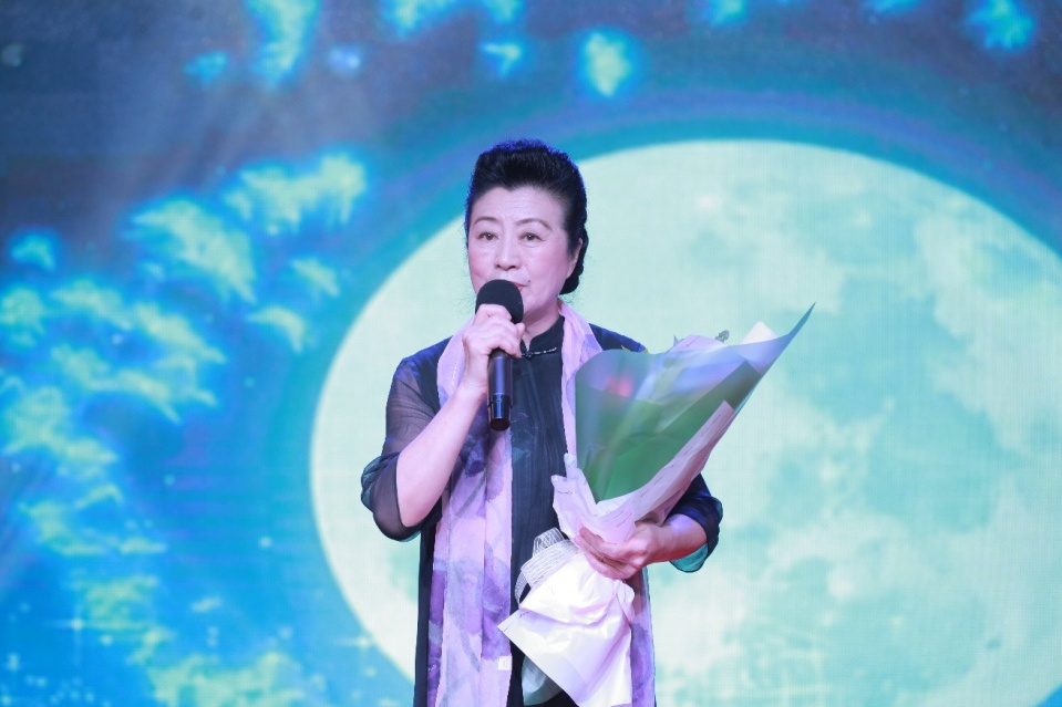 趙彩霞(國家一級演員) 趙彩霞(國家一級演員)