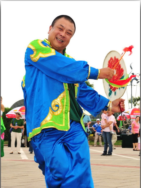 高洪偉(京西太平鼓傳承人) 高洪偉(京西太平鼓傳承人)