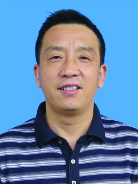 唐俊(湖北省十堰市房縣教育局黨組副書記、二級主任科員) 唐俊(湖北省十堰市房縣教育局黨組副書記、二級主任科員)