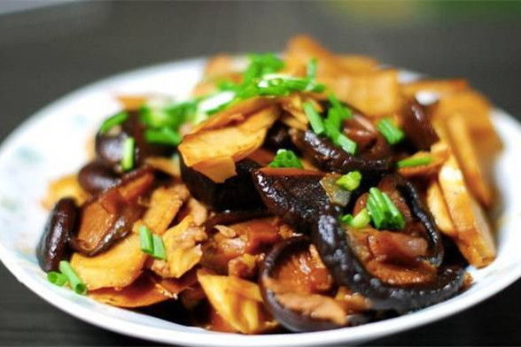 冬菇肉醬炒 冬菇肉醬炒