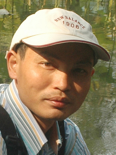 曾運東 曾運東