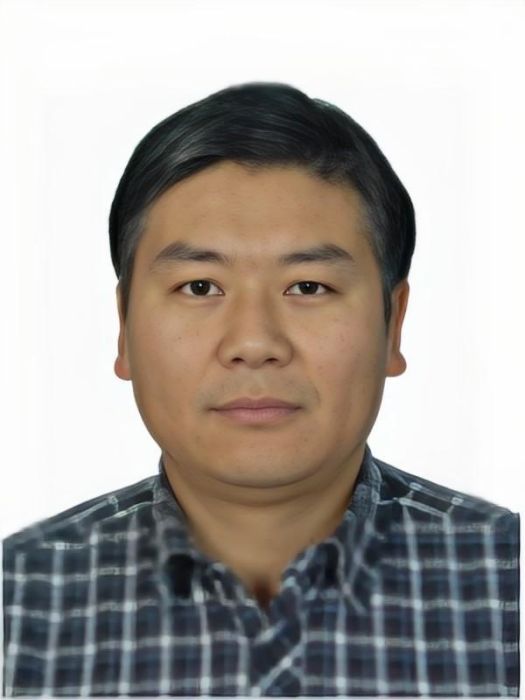王成文(青海省第十四屆人大代表,青海省西寧市大通縣人民醫院院長) 王成文(青海省第十四屆人大代表,青海省西寧市大通縣人民醫院院長)
