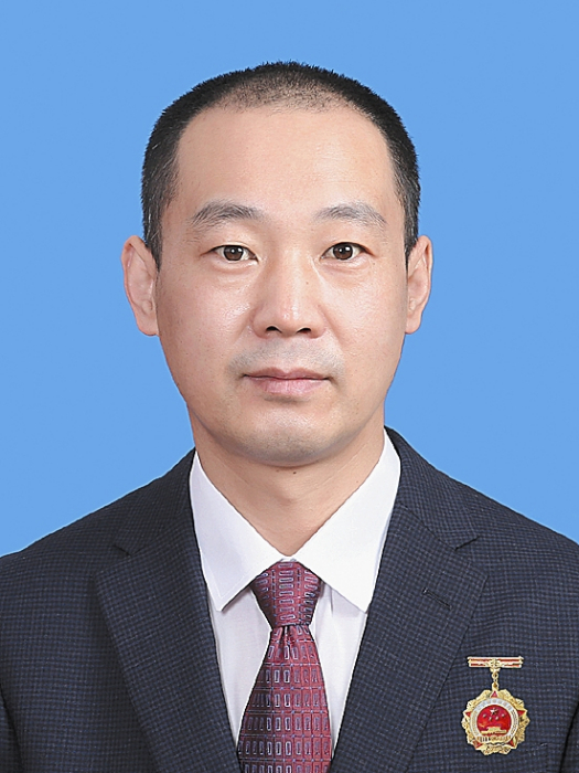 張忠立(璞耐特(大連)科技有限公司生產部生產班長) 張忠立(璞耐特(大連)科技有限公司生產部生產班長)
