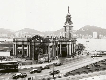 昔九廣鐵路尖沙咀站，現址是香港文化中心